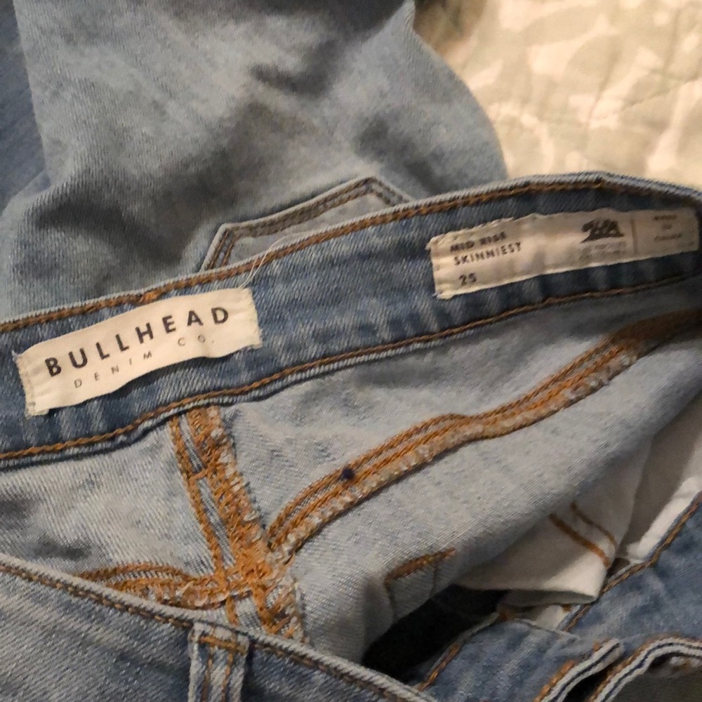 Jeans - Picture 3 of 3